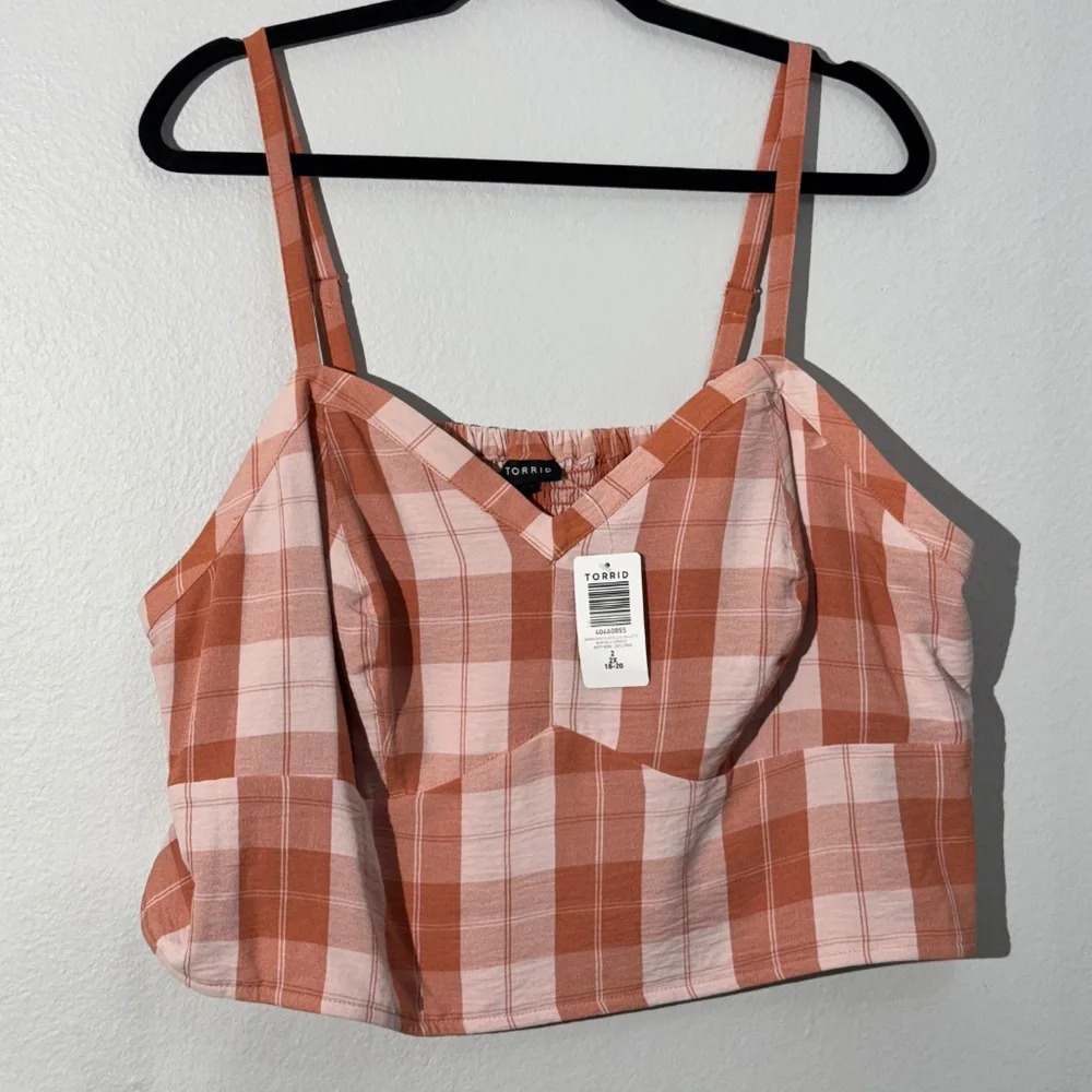 TORRID Seersucker Sleeveless Bralette - Picture 3 of 5